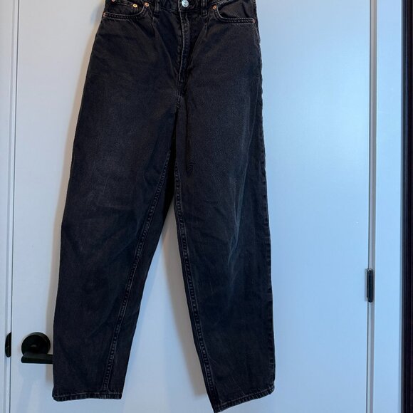 Divided Black 90's Baggy Jeans - Picture 2 of 4